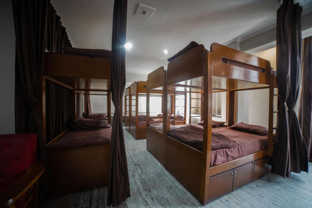 Pearl Courtyard Dormitory Waranasi Zewnętrze zdjęcie