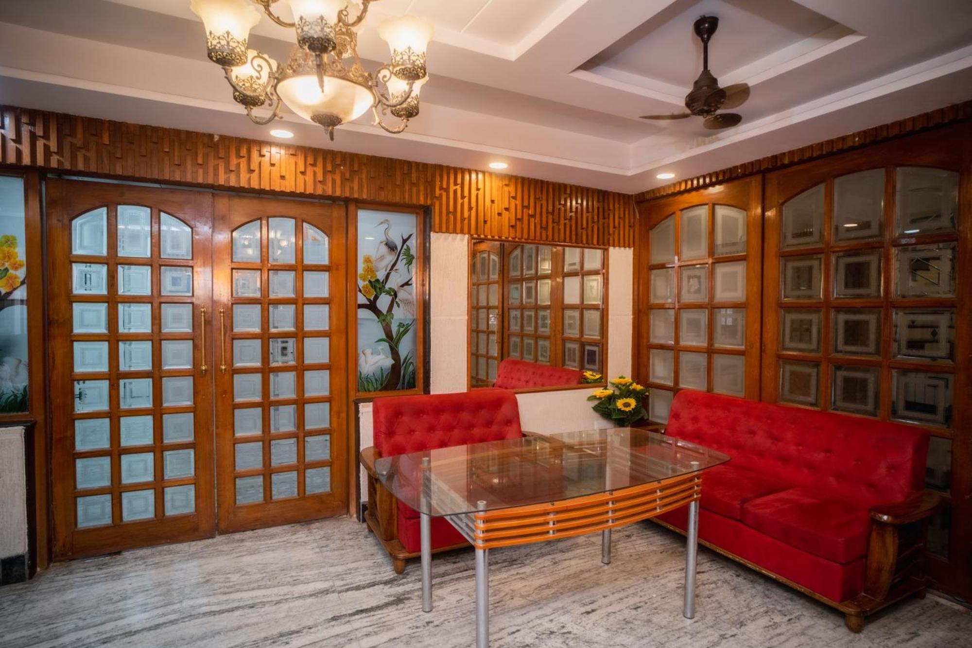 Pearl Courtyard Dormitory Waranasi Zewnętrze zdjęcie